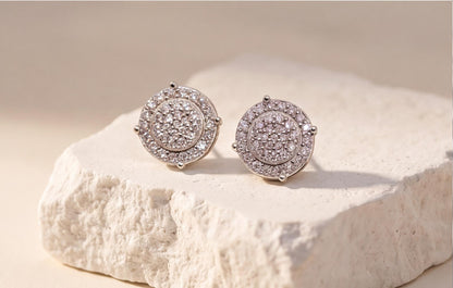 10kt White Gold Natural Diamond Pavé Disc Stud Earrings — styling look 4